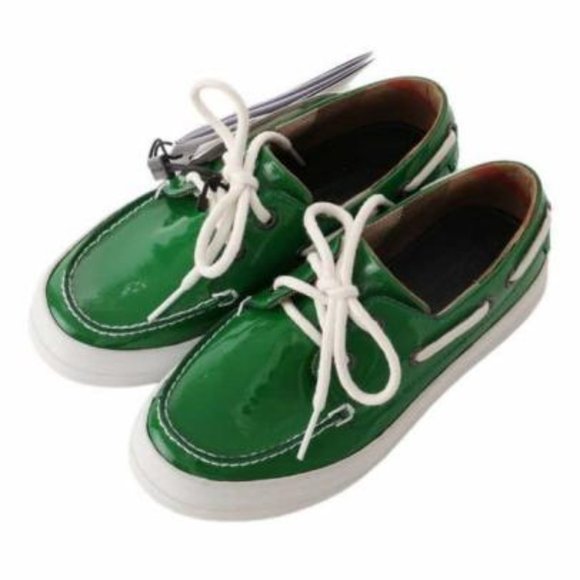 BURBERRY REESE PATENT LEATHER BOAT KIDS SHOES 11.5 - Picture 3 of 3